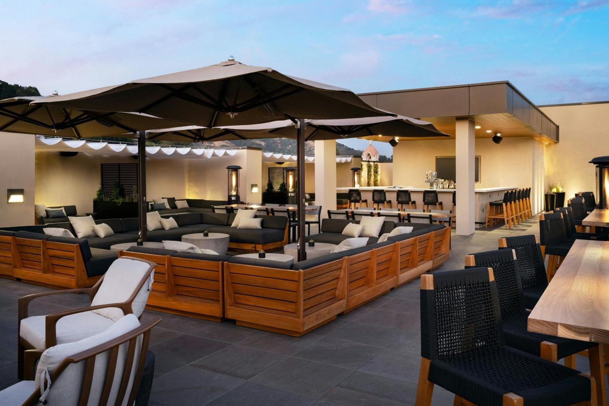 Hotel Ac Downtown 4*